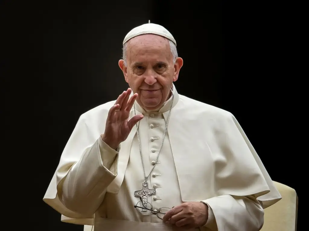 Папа Франциск: принятие Господа's любовь освобождает нас от соблазна богатства