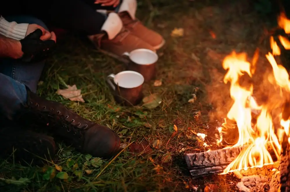 Семейный круг: гостеприимство беженцев по отношению к жителям Запада, которые помогают