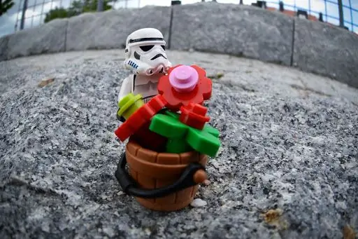 Серьезно, стоит ли это мамочкиного бизнеса?