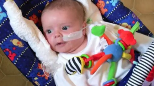 ДЖОНАТАН БРАЙАН В МЛАДЕНЦЕ