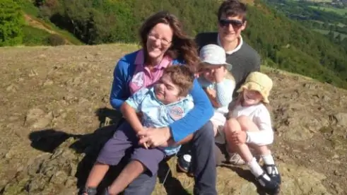 ВЕБ ДЖОНАТАН БРАЙАН ПОХОД В ГОРЫ Церебральный паралич Шанталь Брайан