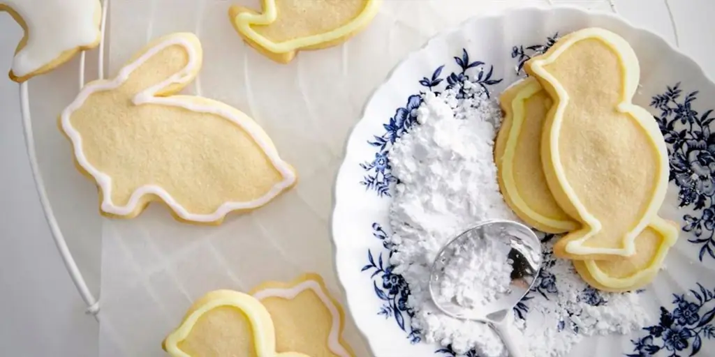 Легкое и вкусное пасхальное печенье с апельсиновой глазурью