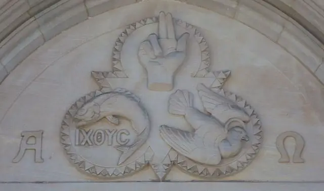 640px-Trinity_Symbole_St._Ann’s_Church_DC