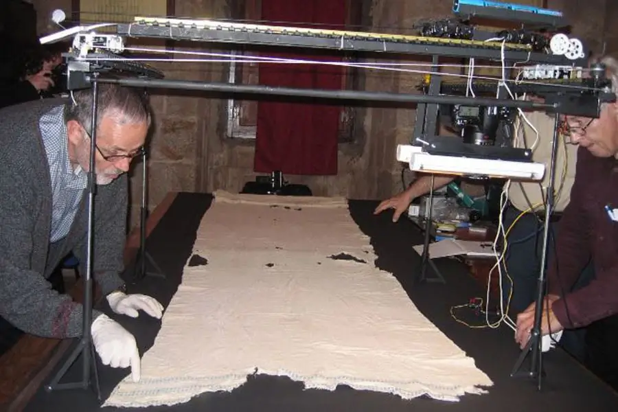 веб-кориа-испания-собор-камин-алтарь-c2a9-музео-катедраль-де-кориа