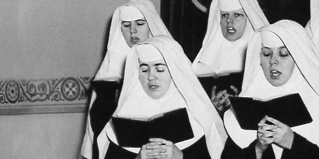 Сестры милосердия: Их монастырь был «аллеей бедняков»