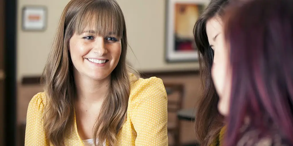 Пытаетесь завести новых друзей? Вот секрет первых разговоров