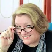 CathPT_ElizabethScalia_bio