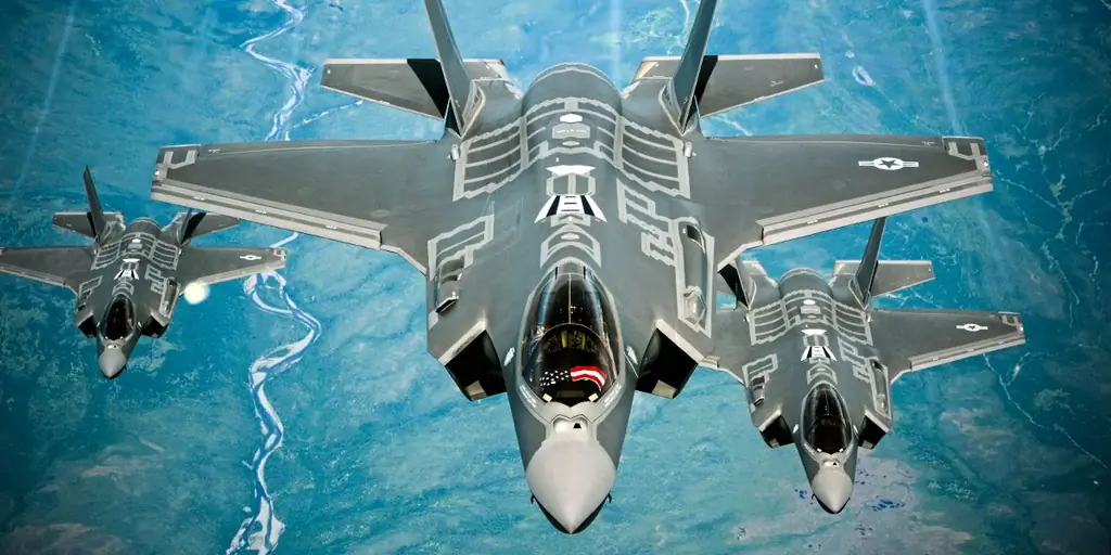 Северная Корея угрожает военным самолетам США, даже если они не находятся в ее воздушном пространстве