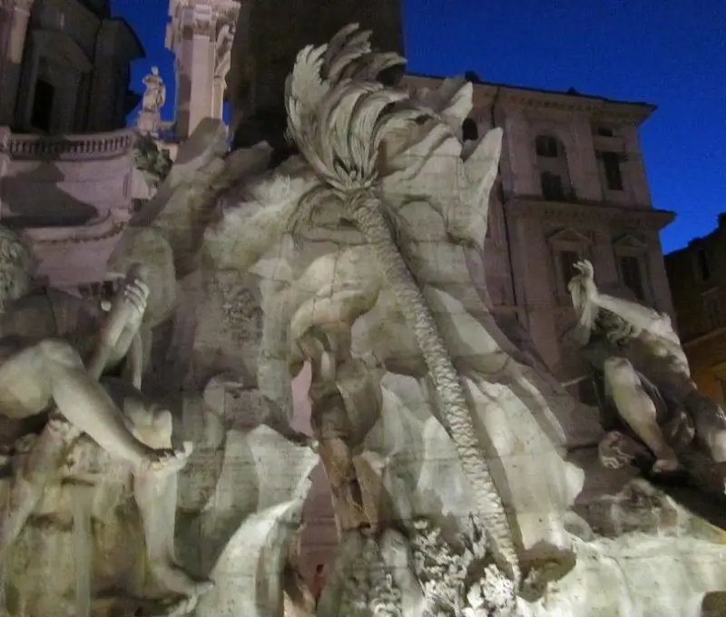 Пьяцца_Навона_Пальма_Бернини