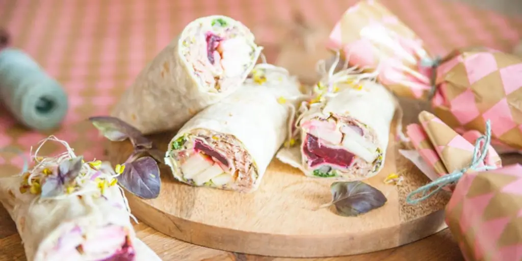 Легкие осенние роллы с тунцом за 10 минут или меньше