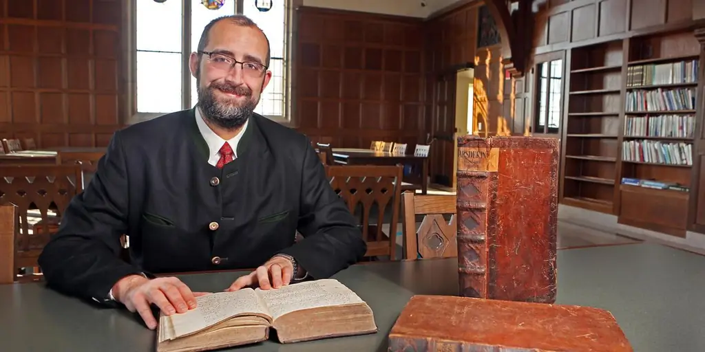 'God Is Not Nice': разговор с Ульрихом Л. Ленером о его новой книге