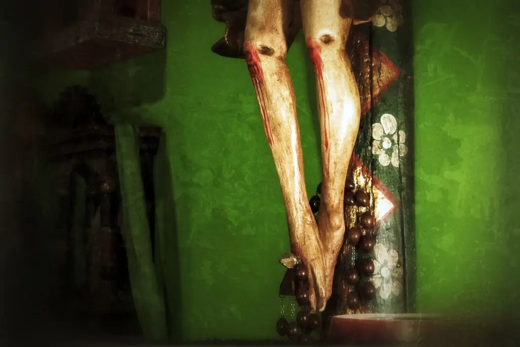 Искалеченные Руки Как Одно С Искалеченным Телом Христа's