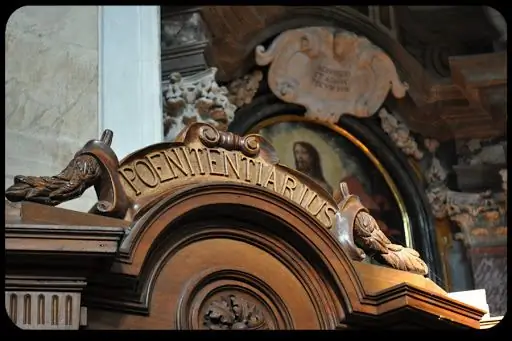 Австралийский священник отлучен от церкви за нарушение Печати исповеди