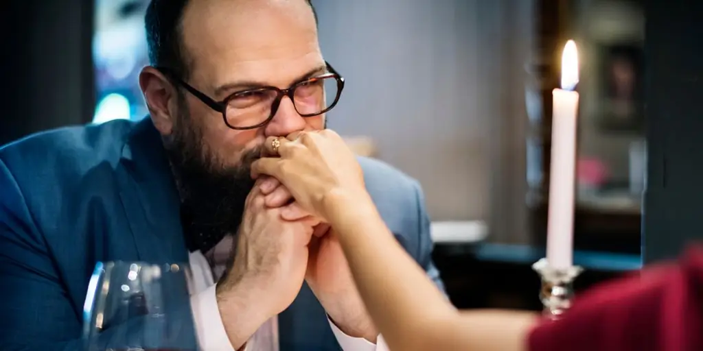 ПАРА, ЖЕНАТ, УЖИН