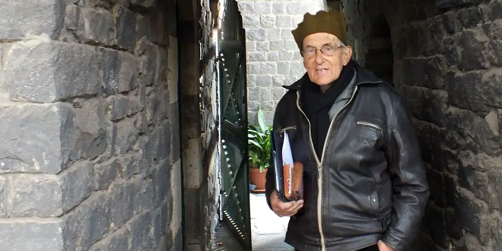 Этот иезуит мог покинуть Сирию. Вместо этого он умер мучеником