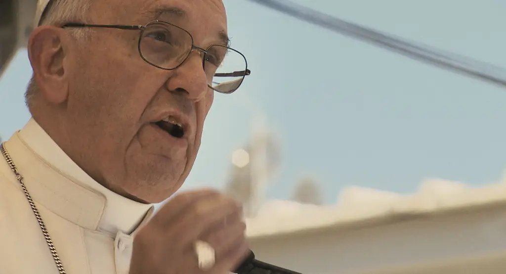 Молитесь, как настойчивый малыш, предлагает Папа