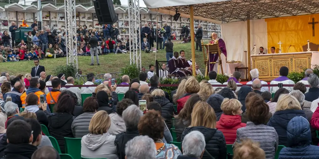 ПАПА ФРАНЦИС