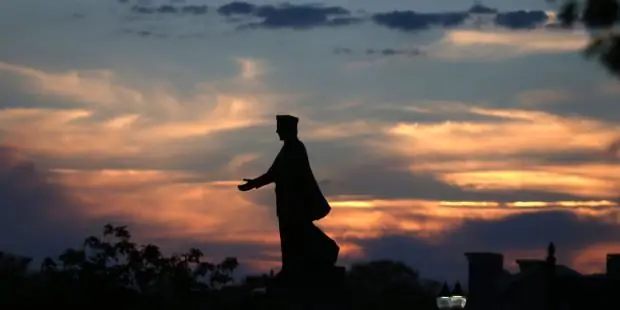 Студентка Университета Ксавьера Лорен Бэйли: молодая католичка, работающая во имя справедливости