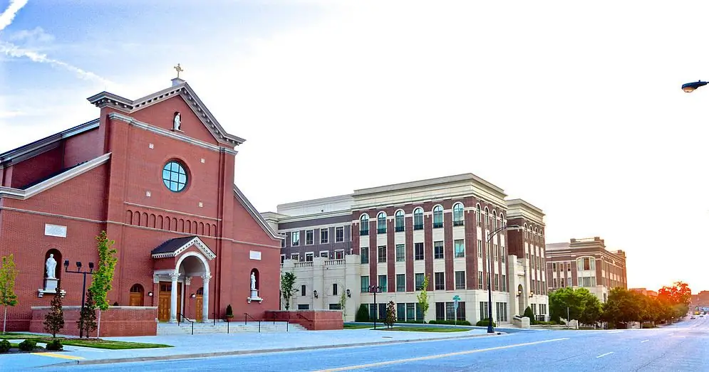 СТ. КАТОЛИЧЕСКАЯ ЦЕРКОВЬ АПОСТОЛА ПАВЛА