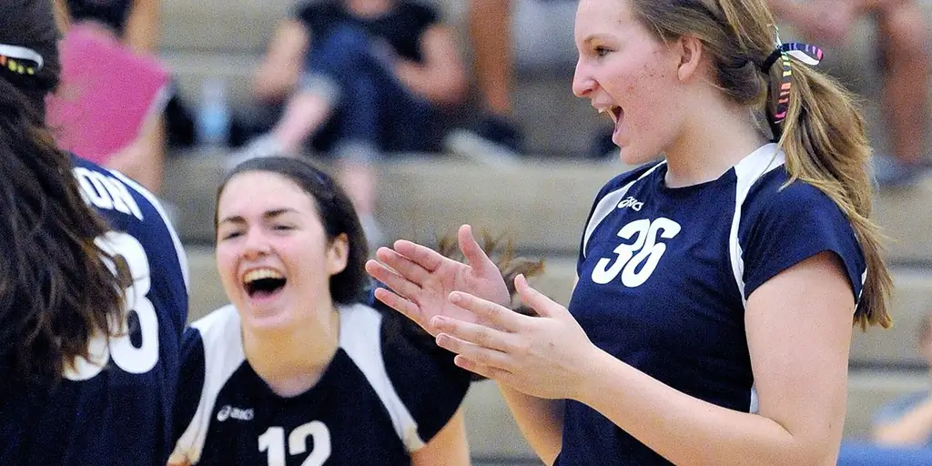 Почему командные виды спорта - один из лучших способов бороться с культурой подлых девушек