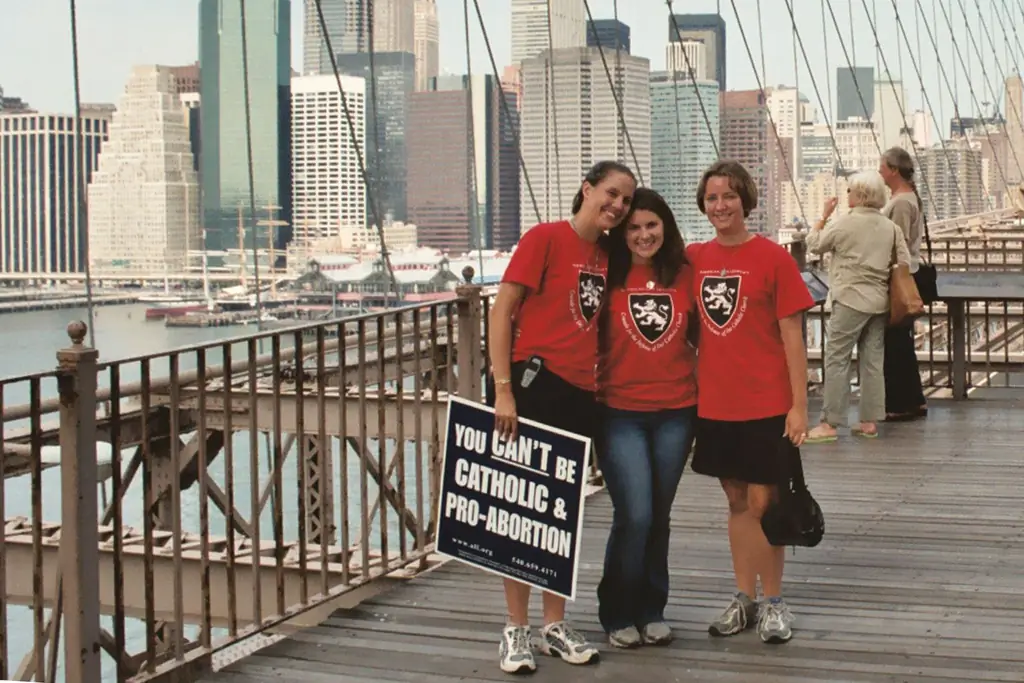 СЕСТРА ДЖОН МЭРИ, ДЖИЛЛ КОУПЛЕНД