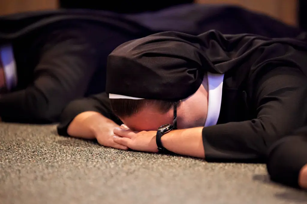 СЕСТРА ДЖОН МЭРИ