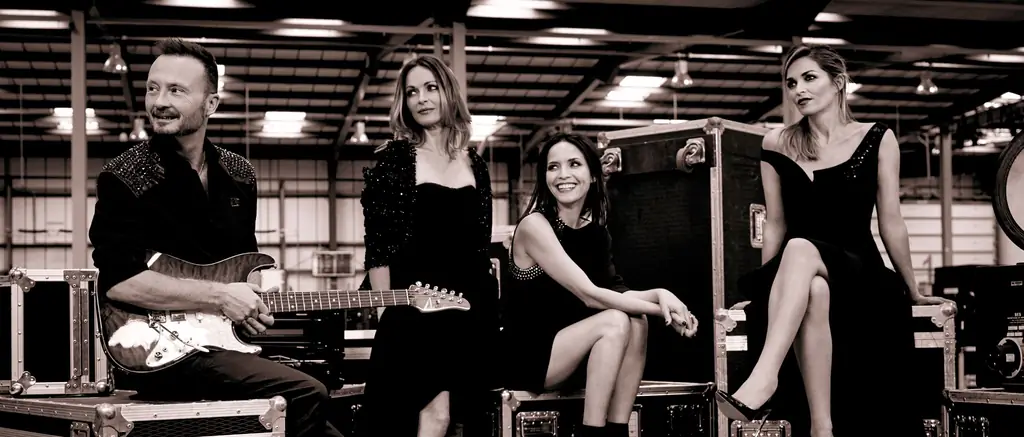 The Corrs: семейная группа кельтской поп-музыки возвращается после поражения