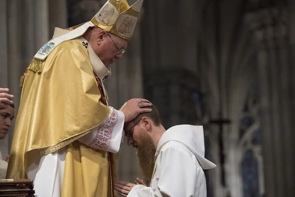 Стрельба в священное