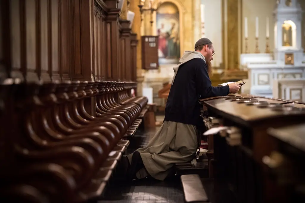 ЭКСКЛЮЗИВНЫЕ ФОТО: Редкий взгляд на жизнь монаха