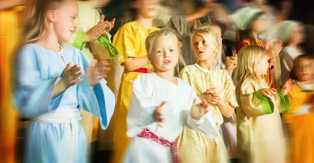 Музыка и евангелизация: смотрите, как поющие дети рассказывают хорошие новости по всему миру