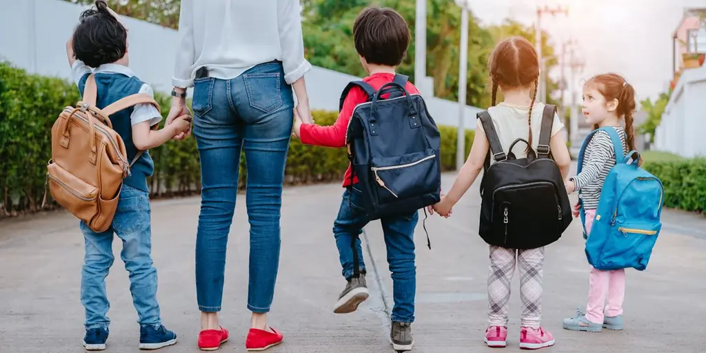 Почему родители постоянно получают своих детей' имена неправильные