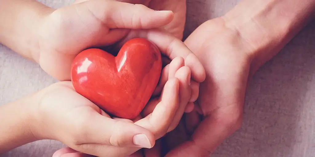 Его пожертвование костного мозга спасло жизнь молодой девушке's