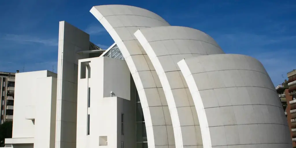 "Юбилейная церковь": модернистская жемчужина на окраине Рима