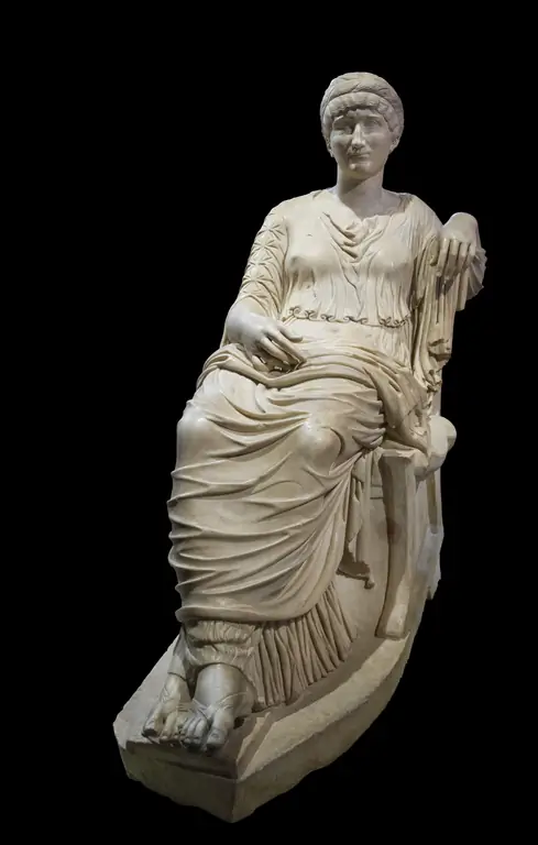 СВЯТАЯ ЕЛЕНА; СТАТУЯ