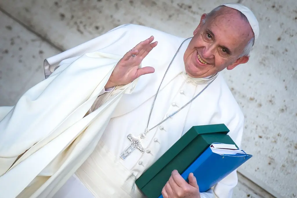 Папа вспоминает учителя истории, вдохновившего его: Мы могли бы так много узнать о сегодняшнем дне