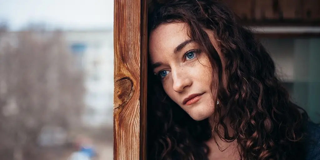 4 Советы, как справиться с грустью и эмоциональной пустотой