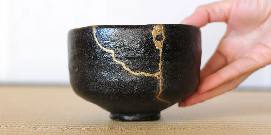 8 Уроки, которые мы можем извлечь из японского искусства кинцуги