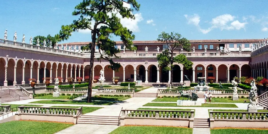 В этом музее Флориды представлены картины Рубенса, посвященные Евхаристии