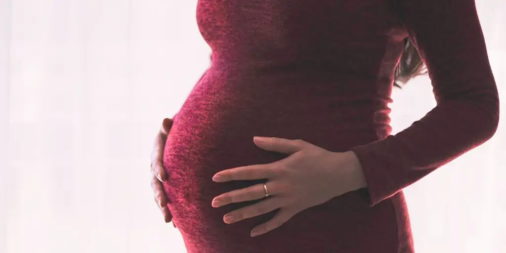 Шокирующая вещь, которую мы до сих пор не знаем о родах