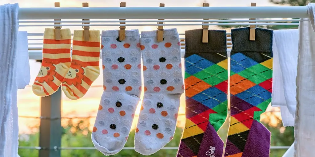 Произнесите эту молитву, складывая носки