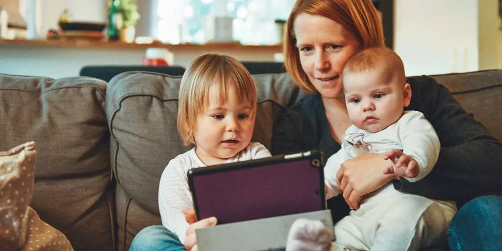 Как этим летом ограничить экранное время для ваших детей (и почему вы должны это делать)