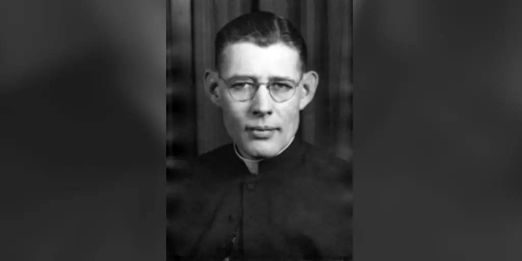 Ребенок из Айовы, играющий в бейсбол, стал епископом-миссионером во II Ватиканском соборе