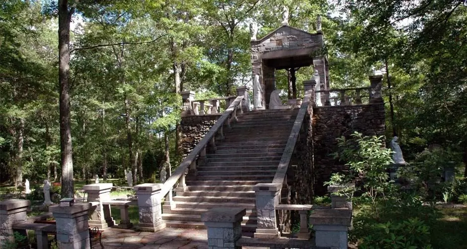 ХРАМ СВЯТОЙ ТЕРЕЗЫ