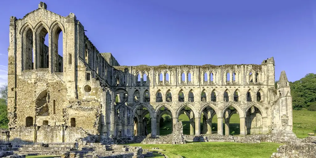 Вот как средневековые монахи готовились к Рождеству