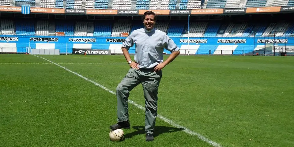 Священник, который борется с наркотиками на «вражеской территории»