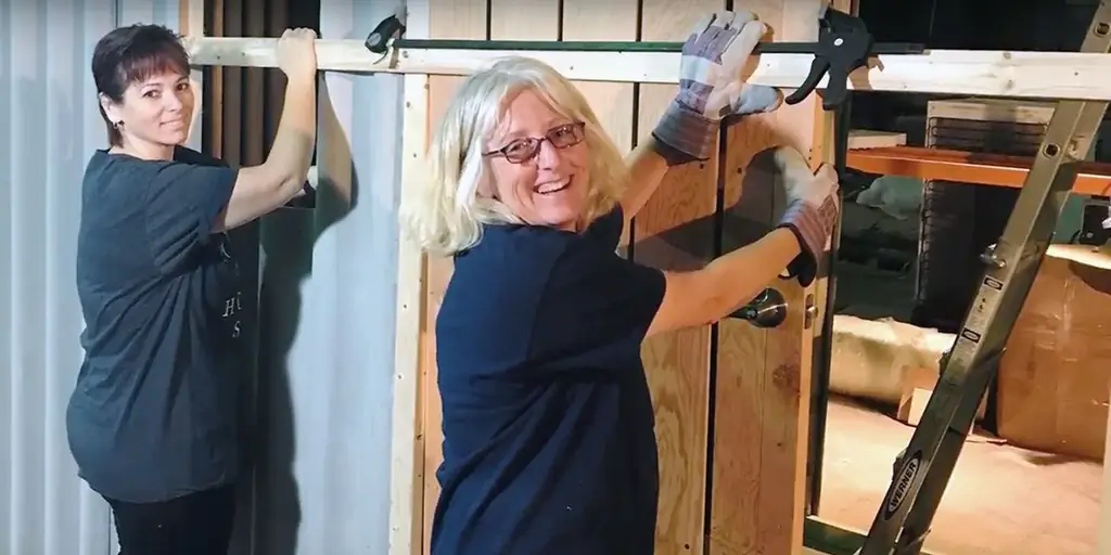 Женщины-волонтеры