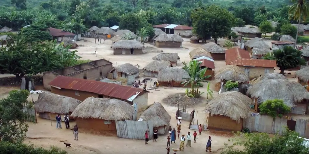 Дома, куда можно пойти: семья, услышавшая просьбу африканского священника&x27, предложила решение