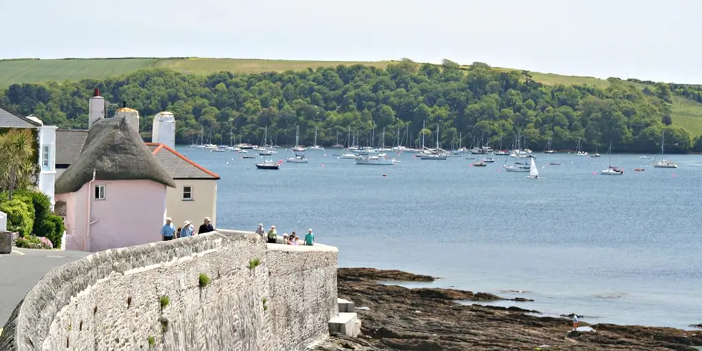 10 Потрясающие места с глубоким религиозным смыслом в Великобритании