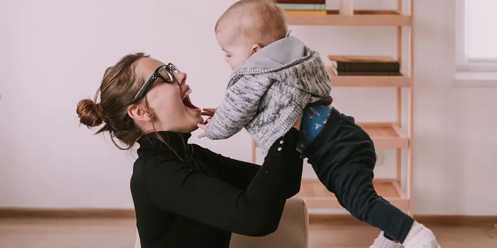 Что происходит в вашем мозгу, когда вы играете со своими детьми