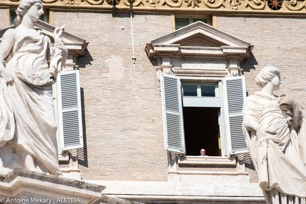 Папа: Иисус не выбрал 3 лучших апостолов для Преображения